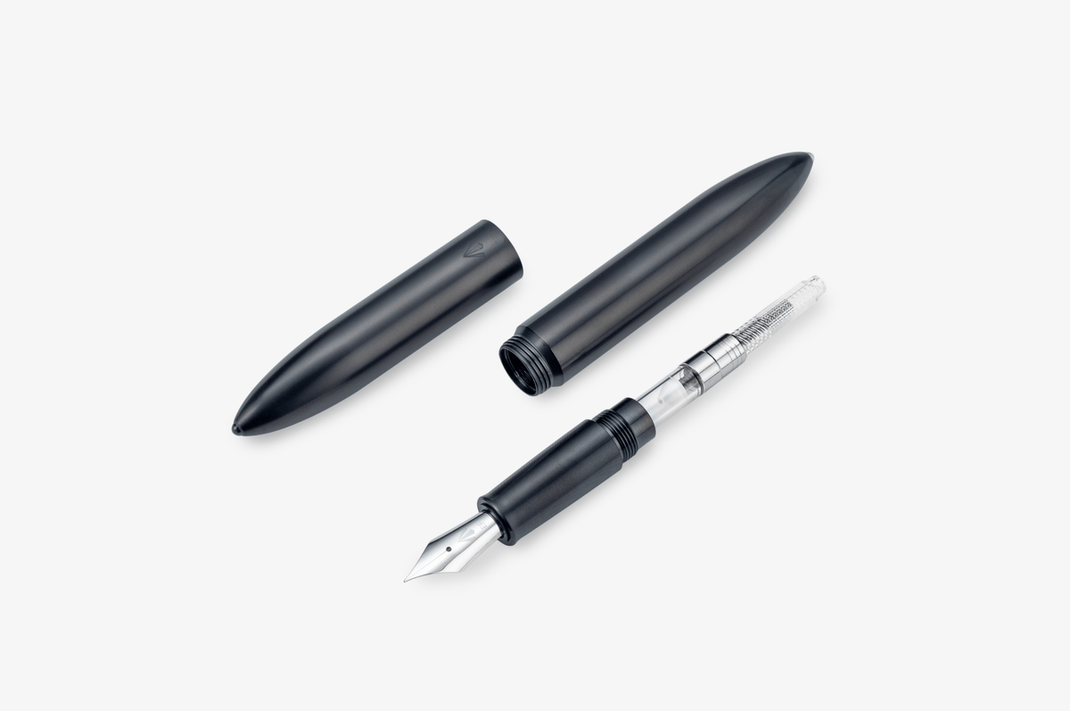 Gravitas Fountain Pen Gravitas - Flagship | Stainless steel Black PvD