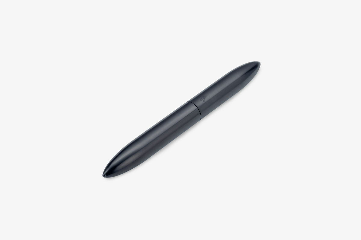 Gravitas Fountain Pen Gravitas - Flagship | Stainless steel Black PvD