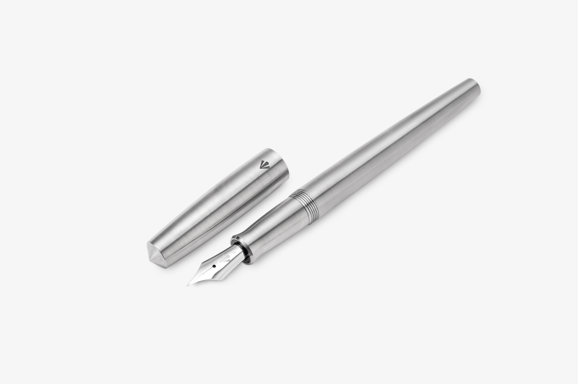 Gravitas Fountain Pen Gravitas - Entry | Grade 5 Titanium