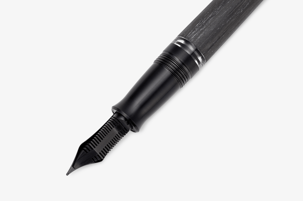Gravitas - Piston Carbon Black – Gravitas Pens