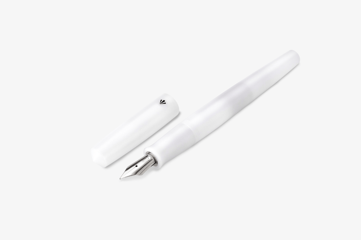 Gravitas - Sentry Full White Delrin – Gravitas Pens