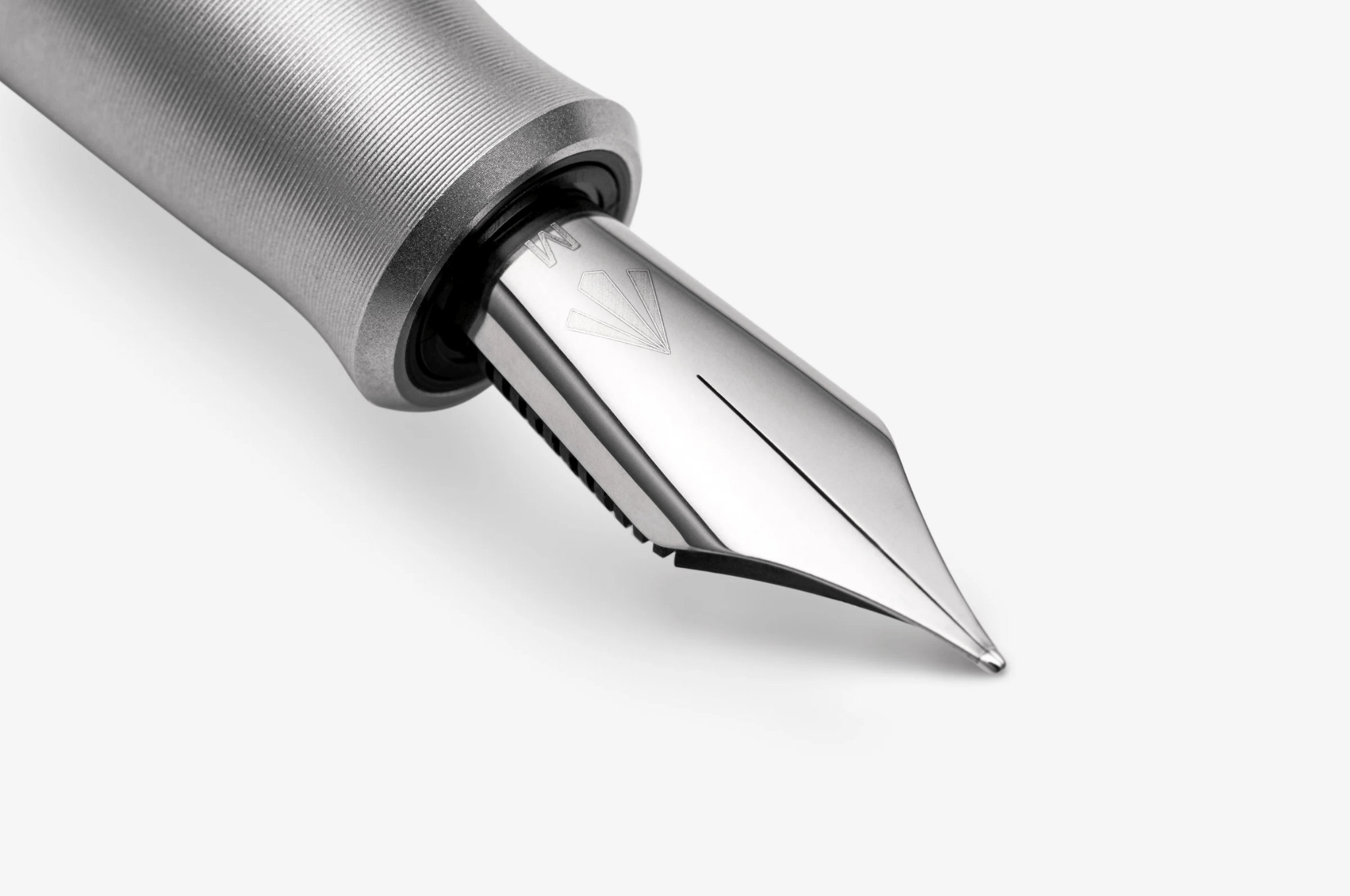 Gravitas Fountain Pen Gravitas - Vac 2.0 Titanium Stone Washed